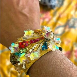 WENDY GELL Colorful Star Embellished Bracelet